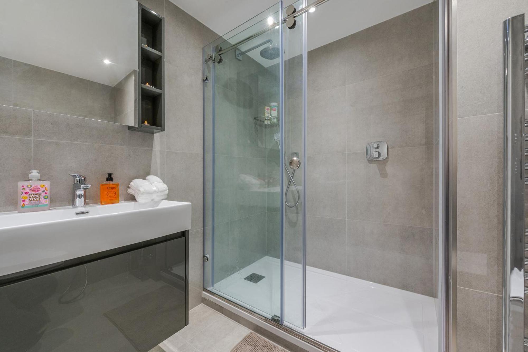 City Chic 3 Bedroom 2 Bathroom Luxury Living 7Hs Londra Exterior foto